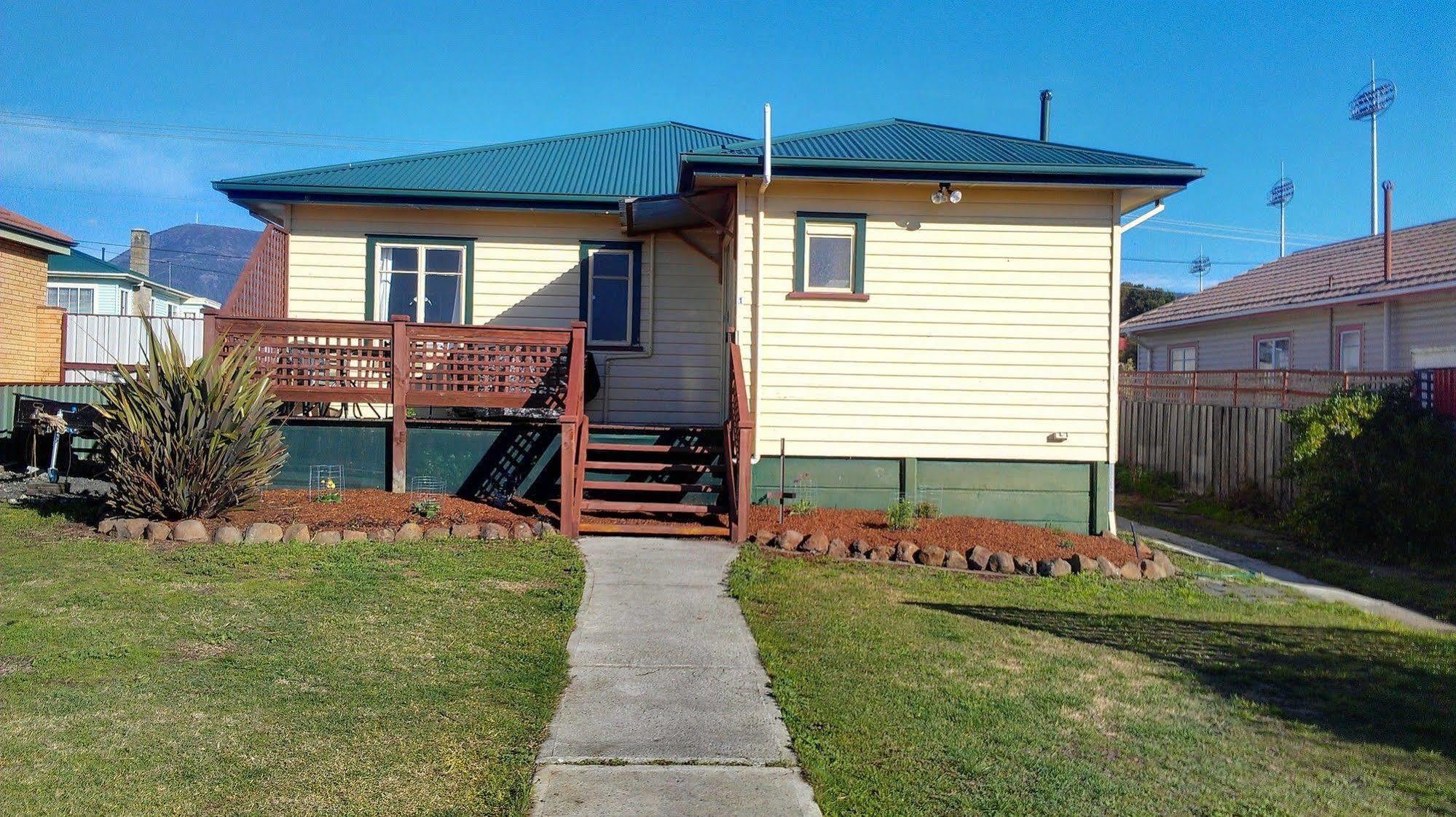 Hobart Cabins & Cottages Goodwood Extérieur photo